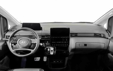 Hyundai Staria, 2025 год, 8 570 000 рублей, 5 фотография