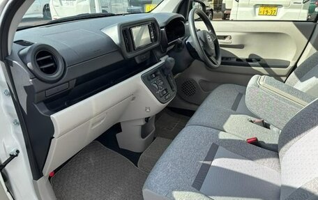 Toyota Passo III, 2022 год, 937 000 рублей, 18 фотография