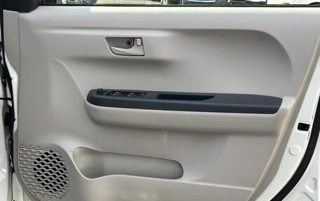 Toyota Passo III, 2022 год, 937 000 рублей, 23 фотография