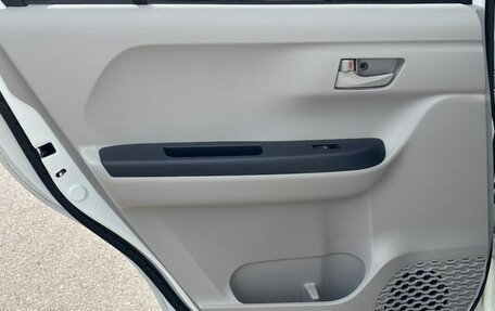 Toyota Passo III, 2022 год, 937 000 рублей, 30 фотография