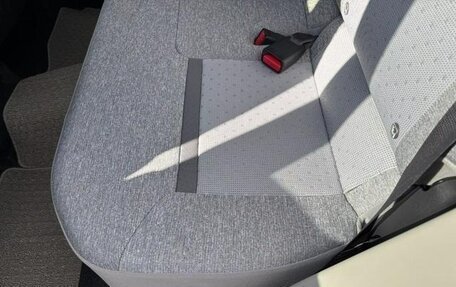 Toyota Passo III, 2022 год, 937 000 рублей, 33 фотография