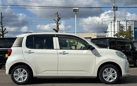 Toyota Passo III, 2022 год, 937 000 рублей, 39 фотография