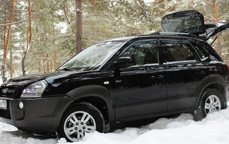 Hyundai Tucson III, 2006 год, 899 000 рублей, 28 фотография