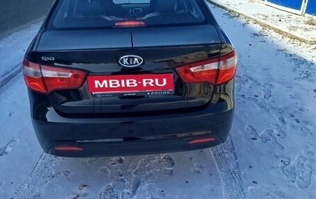 KIA Rio III рестайлинг, 2012 год, 1 000 000 рублей, 5 фотография