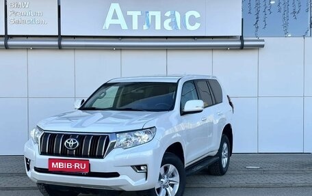 Toyota Land Cruiser Prado 150 рестайлинг 2, 2018 год, 4 690 000 рублей, 1 фотография