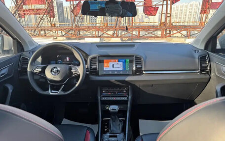 Skoda Karoq I, 2022 год, 1 794 020 рублей, 9 фотография