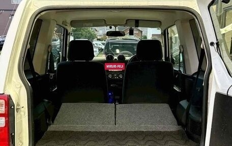 Nissan Kix, 2012 год, 583 000 рублей, 15 фотография