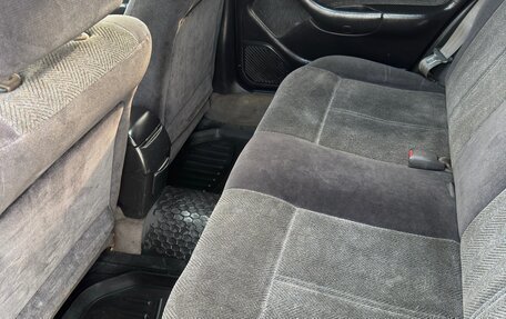 Subaru Legacy VII, 1996 год, 210 000 рублей, 11 фотография