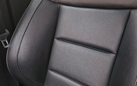 Mercedes-Benz E-Класс, 2015 год, 2 950 000 рублей, 15 фотография