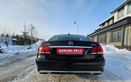 Mercedes-Benz E-Класс, 2015 год, 2 950 000 рублей, 8 фотография