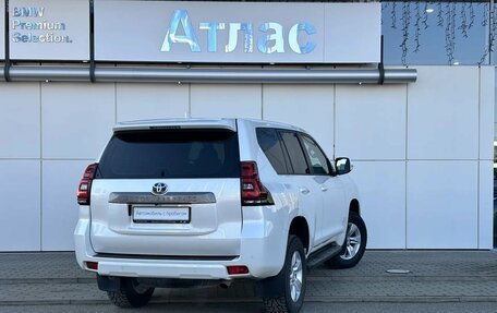 Toyota Land Cruiser Prado 150 рестайлинг 2, 2018 год, 4 690 000 рублей, 2 фотография