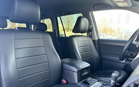 Toyota Land Cruiser Prado 150 рестайлинг 2, 2018 год, 4 690 000 рублей, 12 фотография