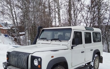 Land Rover Defender I, 2006 год, 1 990 000 рублей, 3 фотография