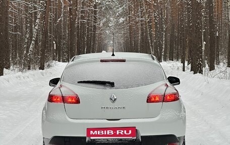 Renault Megane III, 2013 год, 740 000 рублей, 2 фотография