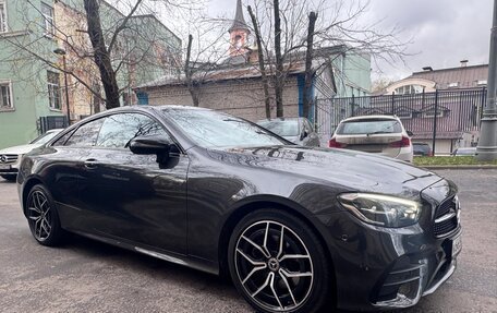 Mercedes-Benz E-Класс, 2020 год, 4 900 000 рублей, 4 фотография