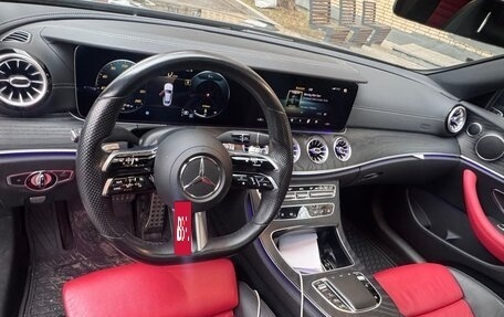 Mercedes-Benz E-Класс, 2020 год, 4 900 000 рублей, 12 фотография