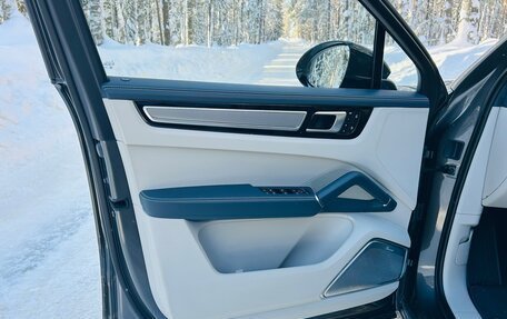 Porsche Cayenne III, 2021 год, 14 500 000 рублей, 16 фотография