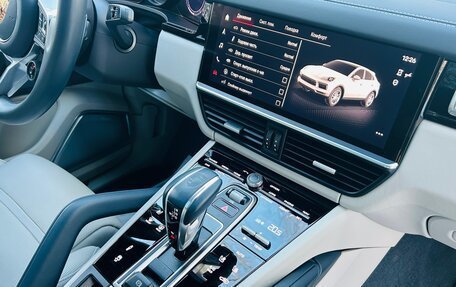 Porsche Cayenne III, 2021 год, 14 500 000 рублей, 28 фотография