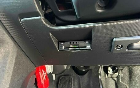 Daihatsu Rocky, 2022 год, 1 270 000 рублей, 17 фотография