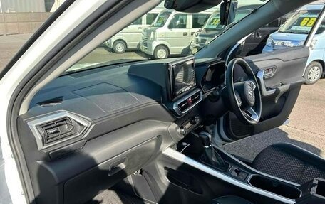 Daihatsu Rocky, 2022 год, 1 270 000 рублей, 27 фотография