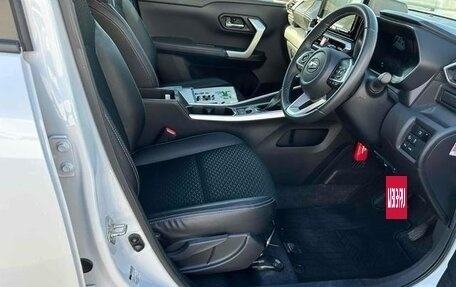 Daihatsu Rocky, 2022 год, 1 270 000 рублей, 39 фотография