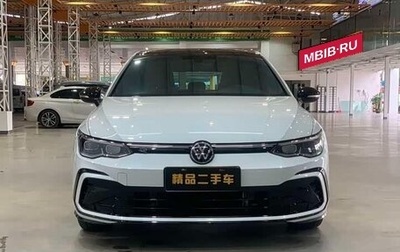 Volkswagen Golf VIII, 2023 год, 1 900 000 рублей, 1 фотография