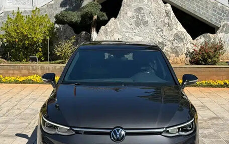 Volkswagen Golf VIII, 2023 год, 2 359 812 рублей, 1 фотография