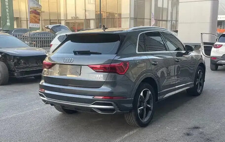 Audi Q3, 2022 год, 2 450 000 рублей, 4 фотография