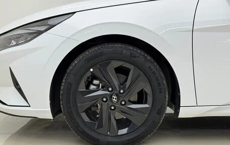 Hyundai Elantra, 2022 год, 1 230 017 рублей, 8 фотография