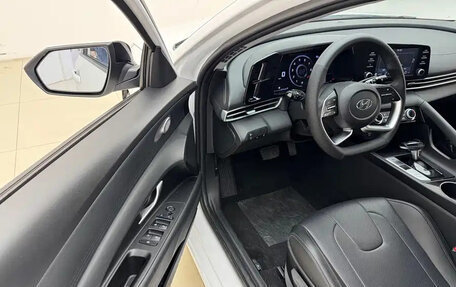 Hyundai Elantra, 2022 год, 1 230 017 рублей, 13 фотография