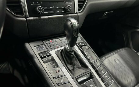 Porsche Macan I рестайлинг, 2017 год, 2 990 000 рублей, 21 фотография