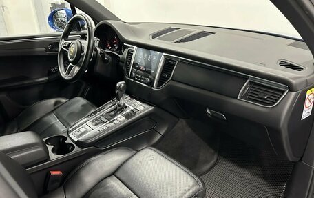 Porsche Macan I рестайлинг, 2017 год, 2 990 000 рублей, 31 фотография