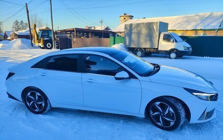 Hyundai Elantra, 2020 год, 1 950 000 рублей, 5 фотография