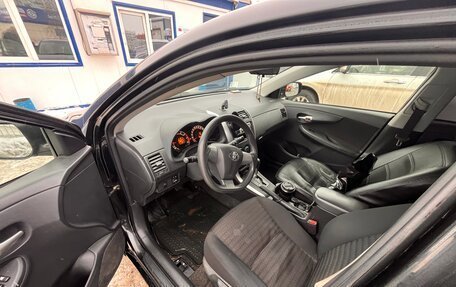 Toyota Corolla, 2011 год, 950 000 рублей, 4 фотография