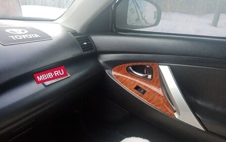 Toyota Camry, 2011 год, 1 600 000 рублей, 16 фотография