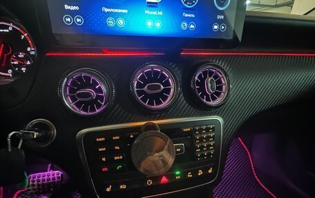 Mercedes-Benz GLA, 2014 год, 1 850 000 рублей, 17 фотография