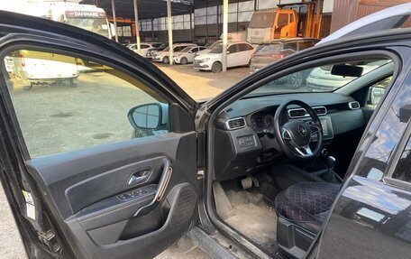 Renault Duster, 2022 год, 1 920 000 рублей, 9 фотография