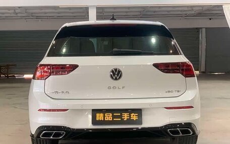 Volkswagen Golf VIII, 2023 год, 1 900 000 рублей, 4 фотография