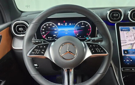 Mercedes-Benz GLC, 2024 год, 7 600 000 рублей, 15 фотография