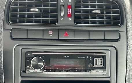 Volkswagen Polo VI (EU Market), 2014 год, 825 000 рублей, 17 фотография