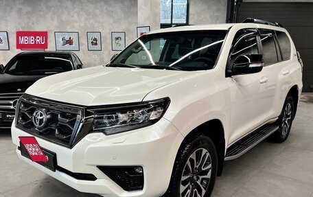 Toyota Land Cruiser Prado 150 рестайлинг 2, 2021 год, 6 700 000 рублей, 3 фотография