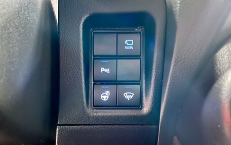 Toyota Land Cruiser Prado 150 рестайлинг 2, 2021 год, 6 700 000 рублей, 18 фотография