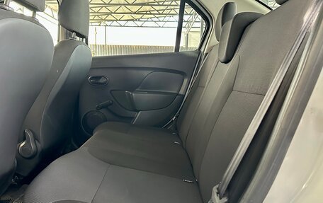 Renault Logan II, 2018 год, 650 000 рублей, 11 фотография