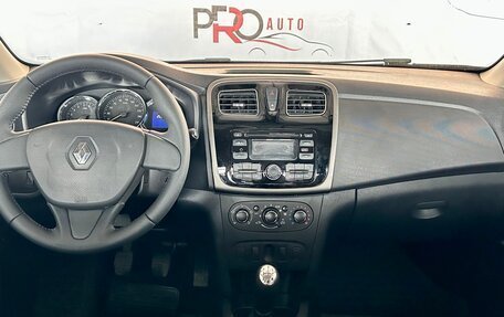 Renault Logan II, 2018 год, 650 000 рублей, 14 фотография