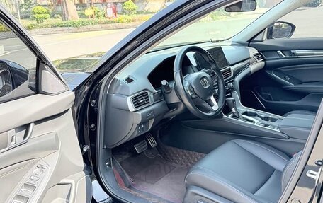 Honda Civic, 2023 год, 1 890 000 рублей, 2 фотография