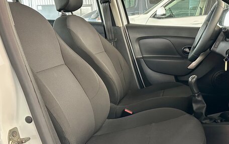 Renault Logan II, 2018 год, 650 000 рублей, 12 фотография