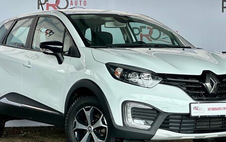 Renault Kaptur I рестайлинг, 2021 год, 1 550 000 рублей, 2 фотография