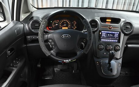 KIA Carens III (RP), 2011 год, 879 000 рублей, 13 фотография