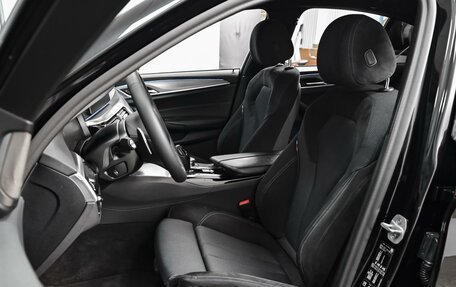 BMW 5 серия, 2019 год, 3 549 000 рублей, 10 фотография