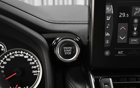 Toyota Land Cruiser, 2023 год, 12 499 000 рублей, 23 фотография